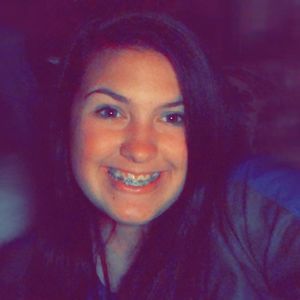 Meet your Posher, Nikki dean